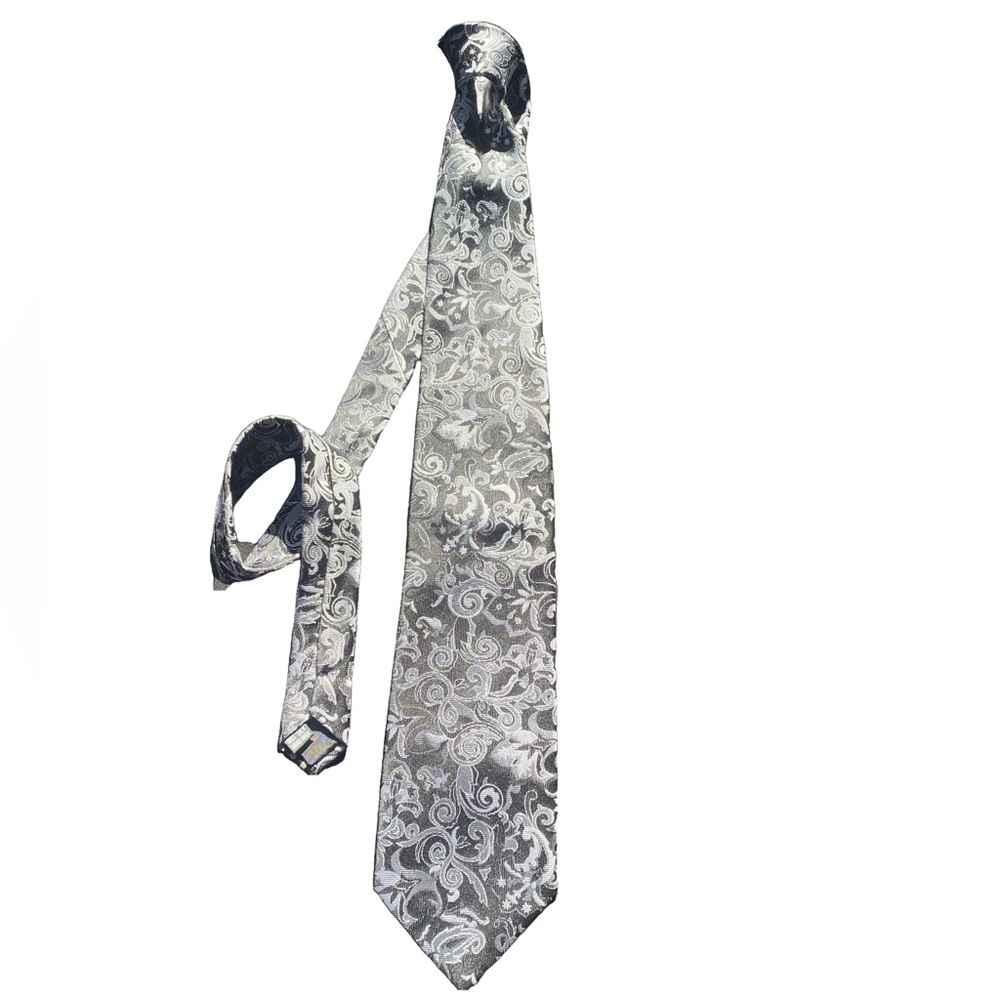 100% silk hand made Massimo Ferre Tie